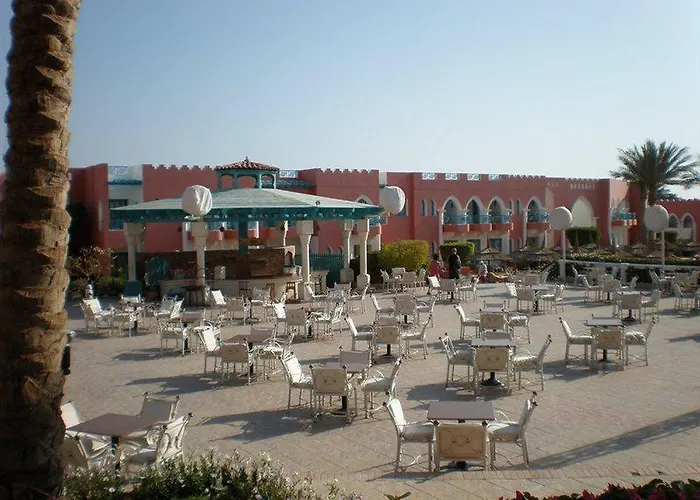 Üdülőközpont Tropicana Grand Azure Sarm es-Sejk