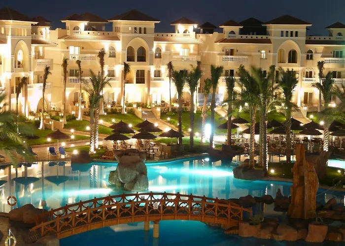 Üdülőközpont Tropicana Grand Azure Sarm es-Sejk