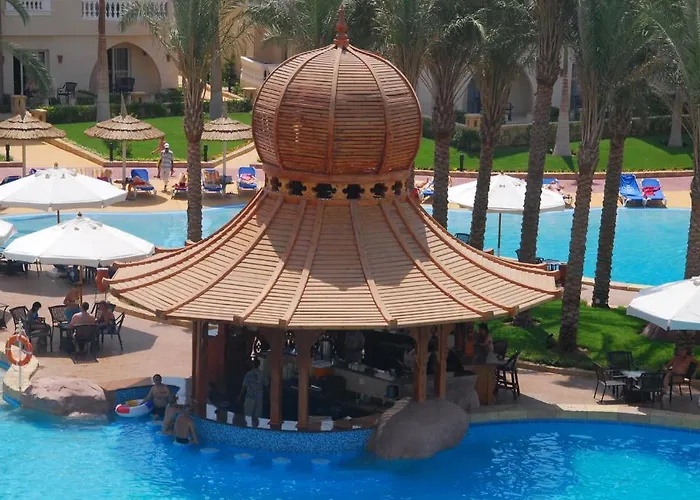 Tropicana Grand Azure Üdülőközpont