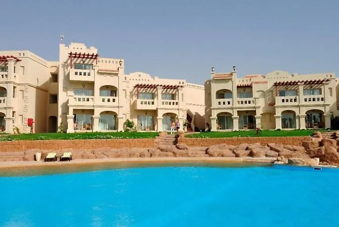 Üdülőközpont Tropicana Grand Azure 5*