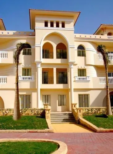 Tropicana Grand Azure Üdülőközpont 5*